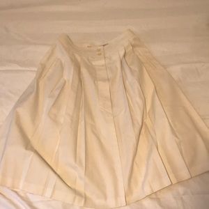 Cacheral white skirt